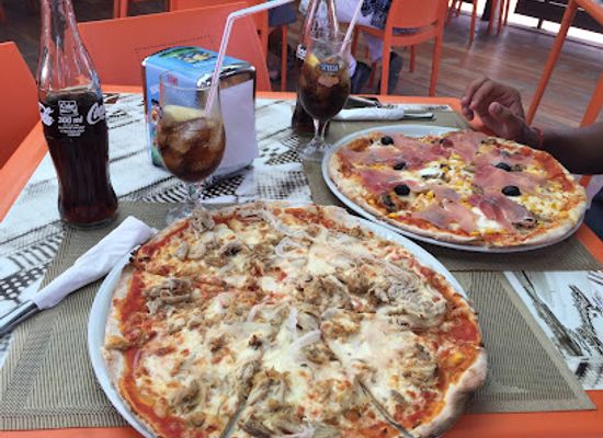 cabo-verde/praia-de-zal/restaurant/restaurante-terrazza-italia