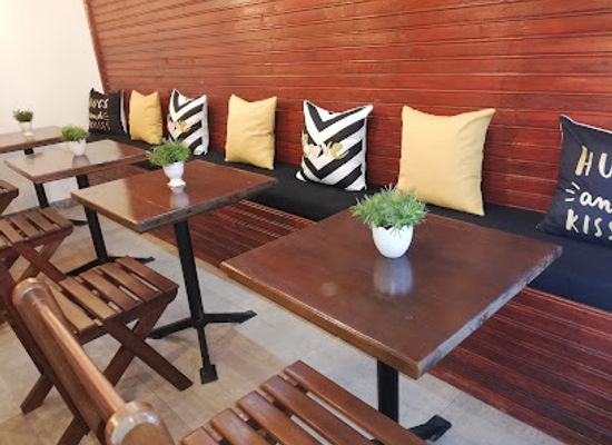 madagascar/atsinanana/restaurant/caramelia