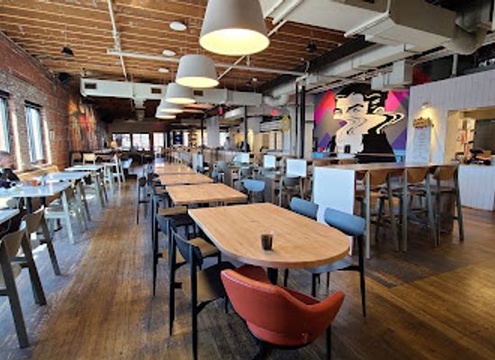 kansas/central-kansas/restaurant/parlor