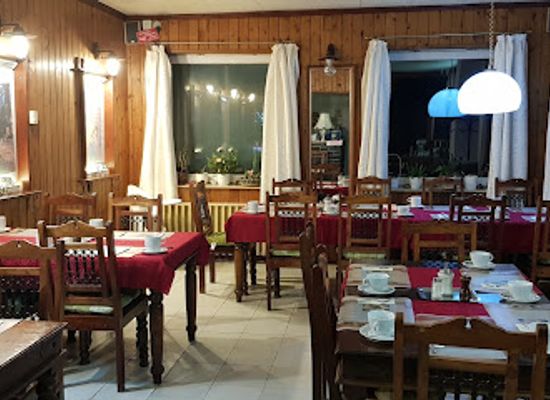 hungary/matra-mountains/restaurant/varganya-etterem