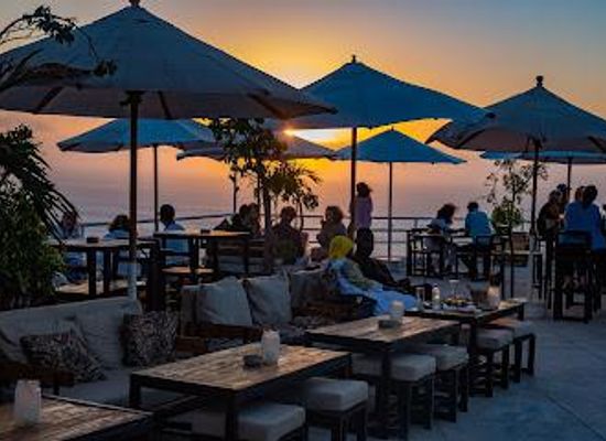 senegal/dakar/restaurant/phare-des-mamelles