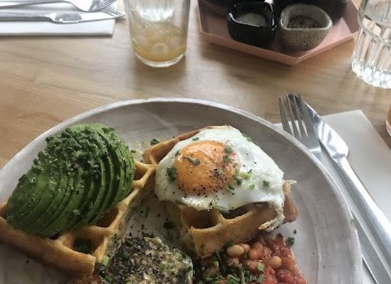 united-kingdom/london/restaurant/mae-harvey