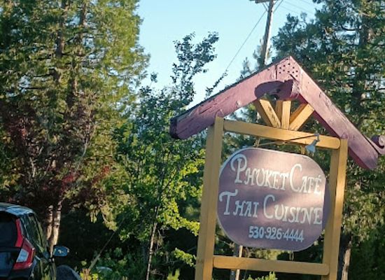 california/shasta-cascade/restaurant/phuket-thai-cafe