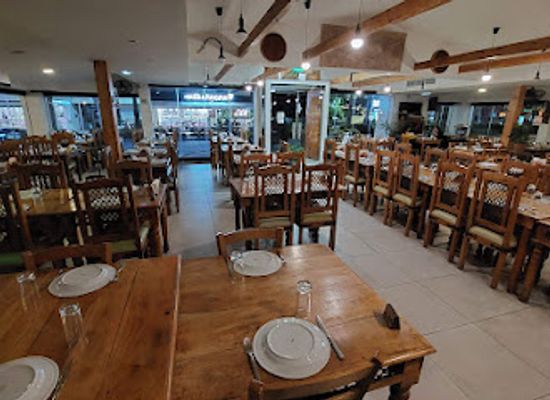 cyprus/larnaca/restaurant/to-varelli-traditional-tavern