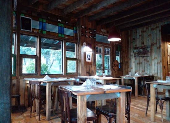 argentina/villa-la-angostura/restaurant/la-fonda-del-mercado