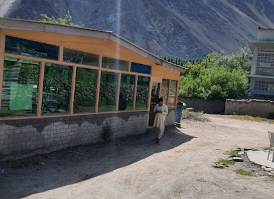 pakistan/karimabad/restaurant/bozlanj-cafe