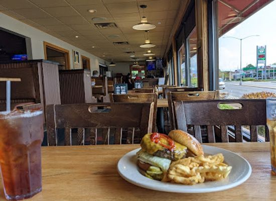 colorado/western-slope/restaurant/old-chicago-pizza-taproom