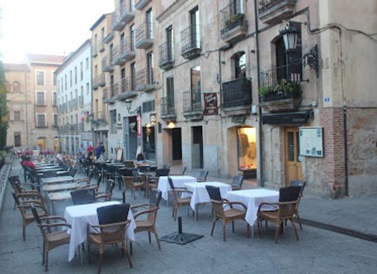 spain/salamanca/centro/restaurant/zazu-bistro