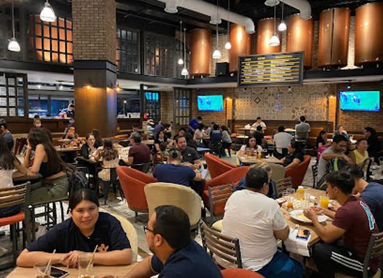 mexico/sierra-madre-oriental/restaurant/sierra-madre-brewing-co-galerias-monterrey