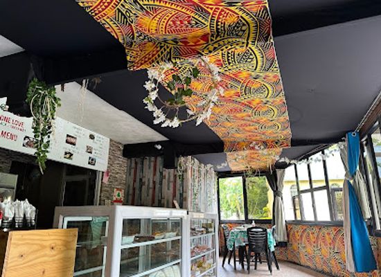 mauritius/chamarel/restaurant/one-love-snack