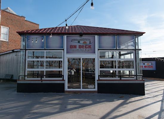 kentucky/henderson/restaurant/on-deck-bar-and-grill