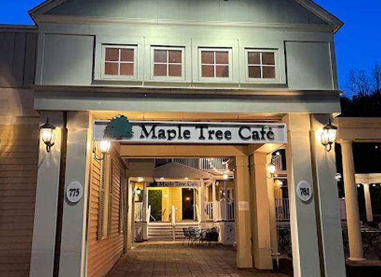 connecticut/hartford-county/restaurant/maple-tree-cafe