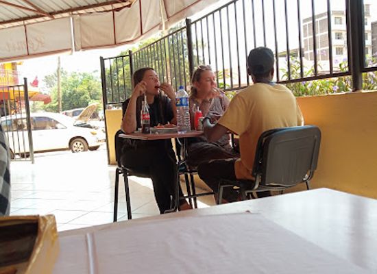 uganda/jinja/restaurant/remit-food-hub