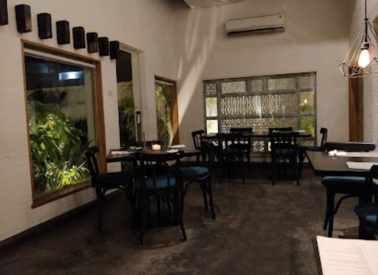 pakistan/karachi/clifton/restaurant/koel-cafe