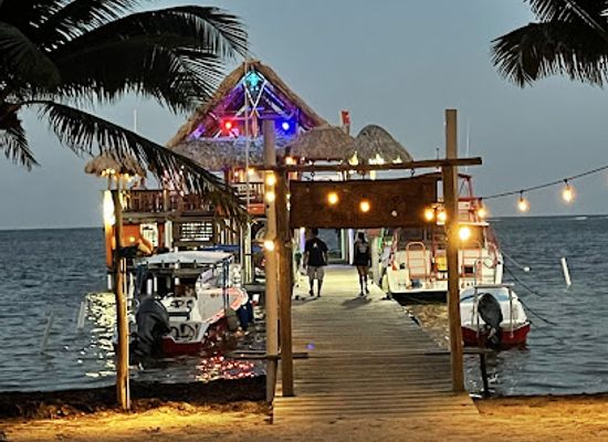 belize/ambergris-caye/restaurant/the-dive-bar