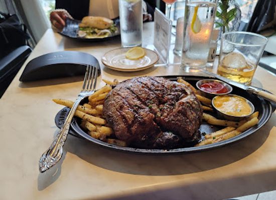 washington/southwest-washington/restaurant/la-vie
