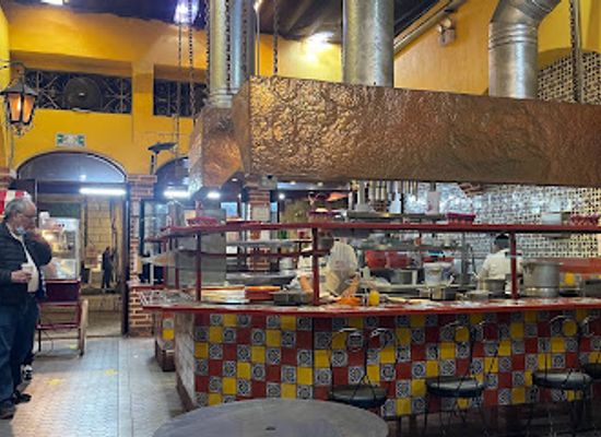 mexico/central-mexico/restaurant/los-callejeros