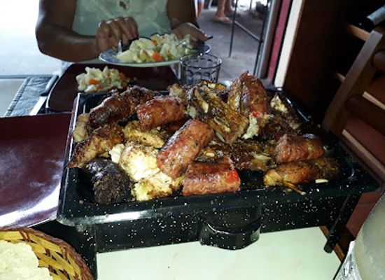 uruguay/queguay/restaurant/parrillada-cabrera
