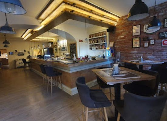 hungary/szombathely/restaurant/pannonia-restaurant