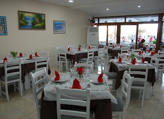 albania/saranda-region/restaurant/summer-restaurant