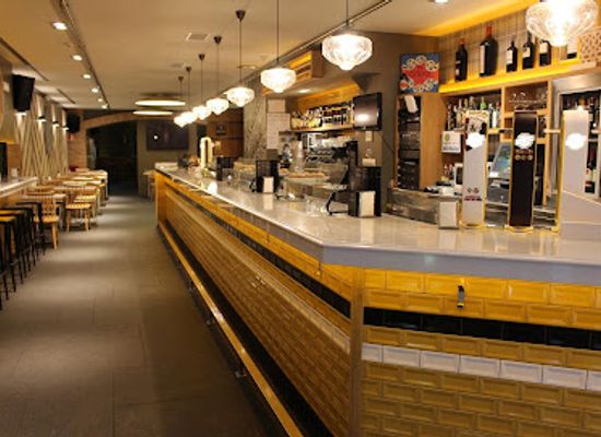 spain/pamplona/restaurant/chez-belagua-basque-cider-house