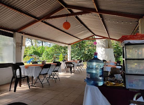 mexico/veracruz/zona-dorada/restaurant/las-hayas