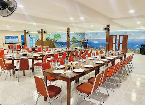 indonesia/west-papua/restaurant/mamberamo-live-seafood