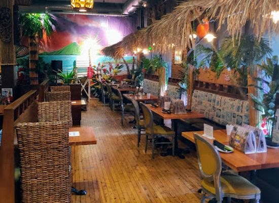 illinois/wabash-valley/restaurant/ao-hawaiian-hideout