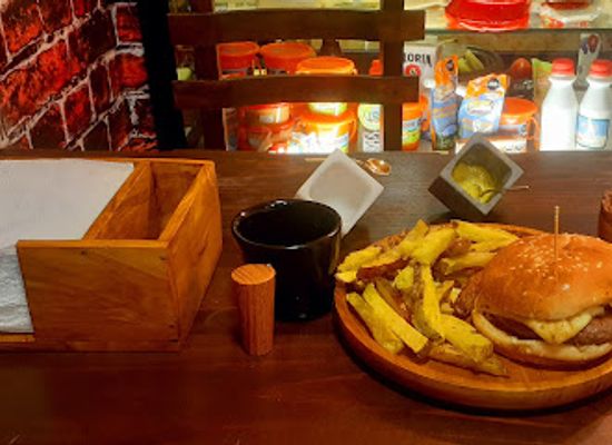 peru/pasco/restaurant/el-cajacho