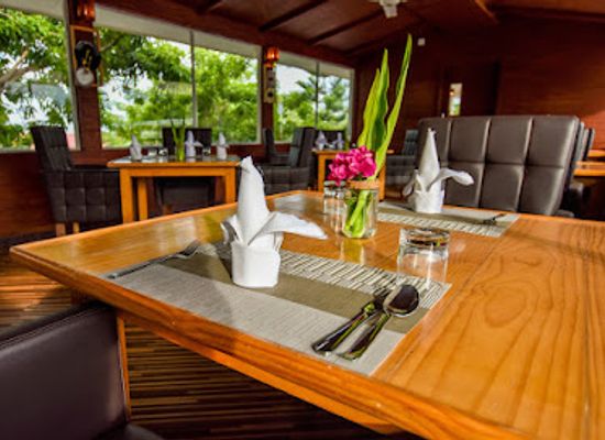 maldives/seenu-atoll/restaurant/sea-breeze-cafe