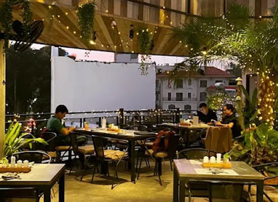 vietnam/ho-chi-minh-city/restaurant/chanh-bistro-rooftop-saigon