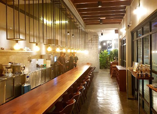 malaysia/george-town/restaurant/communal-table-by-gen