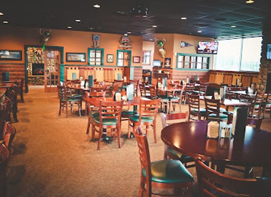 indiana/carmel/restaurant/wolfies-grill-carmel