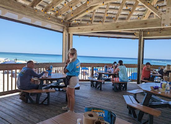 florida/panama-city-beach/restaurant/pineapple-willy-s-restaurant
