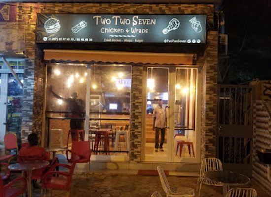 niger/niamey/quartier-plateau-7/restaurant/two-two-seven