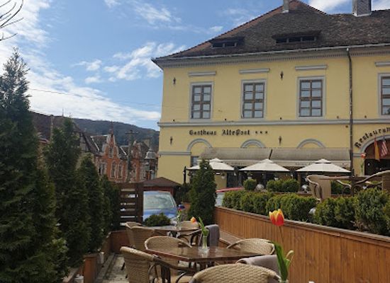 romania/sighisoara-area/restaurant/martini