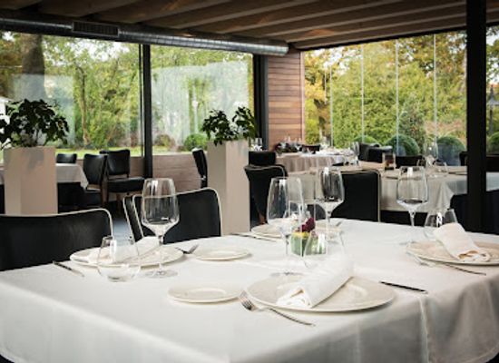 spain/galicia/restaurant/mar-de-esteiro-restaurant
