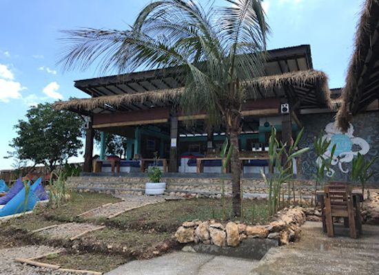 indonesia/labuan-bajo/restaurant/molas-cafe