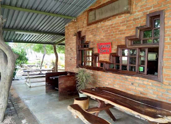 zimbabwe/mashonaland-west/restaurant/lions-den-restaurant