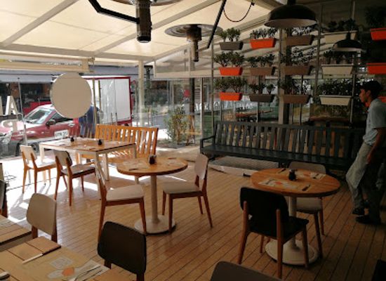 colombia/bogota/parque-de-la-93/restaurant/al-agua-patos
