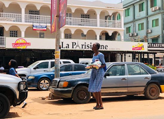 the-gambia/sami/restaurant/la-parisienne-restaurant