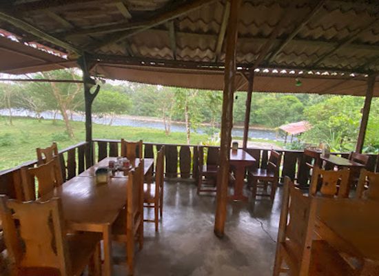 costa-rica/sarapiqui/restaurant/restaurante-magallanes