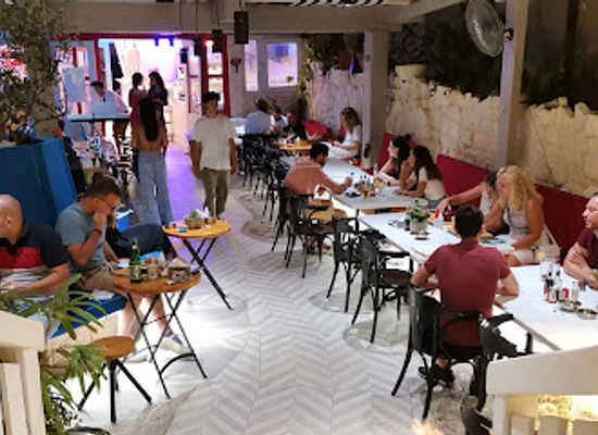 montenegro/budva/restaurant/eatzy-grill-casual-food-restaurant