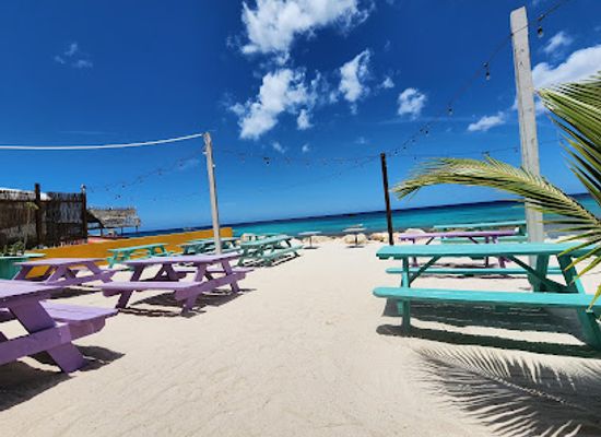 curacao/playa-porto-mari/restaurant/the-niffo-huts