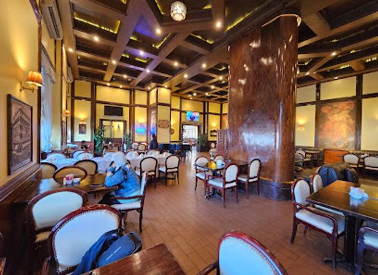 egypt/alexandria/raml-station/restaurant/trianon
