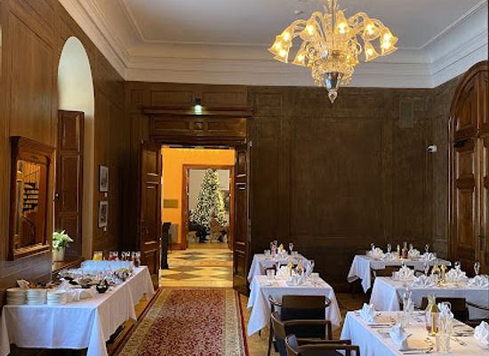 estonia/mulgimaa/restaurant/schloss-fellin