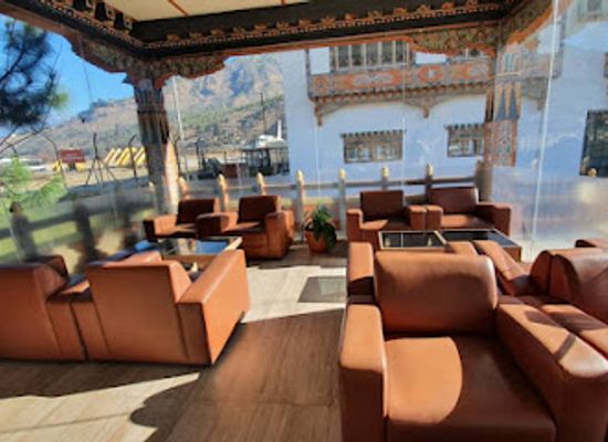bhutan/paro-valley/restaurant/mountain-cafe