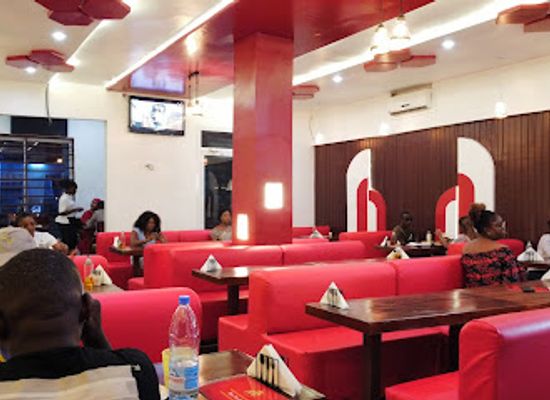 cameroon/kribi/restaurant/pizza-doree