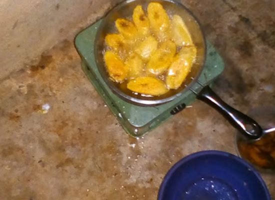 cameroon/ngaoundere/restaurant/restaurant-gass