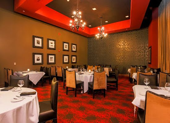 missouri/branson/restaurant/level-2-steakhouse